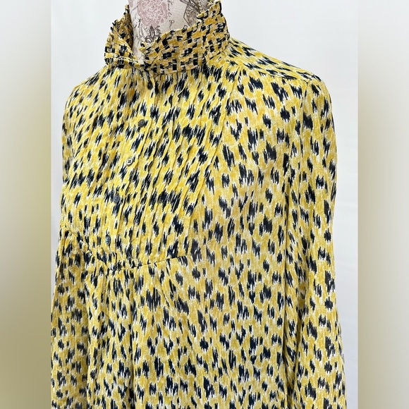 JOIE Yellow and black abstract print ruffle‎ collar top size XS. - Picture 1 of 12